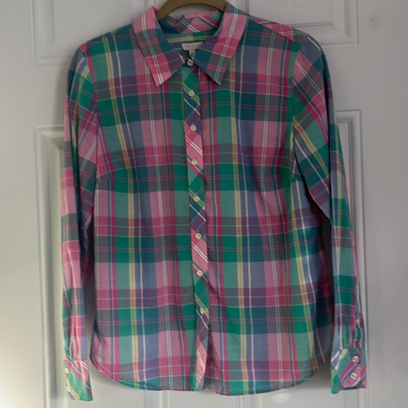 ❤️2/$15 or 3/$21❤️Talbots Spring Plaid Button Down Shirt, Size Small - Picture 1 of 9